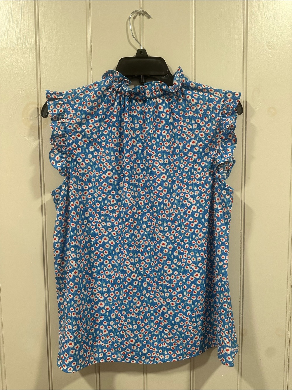 Sleeveless Blue Floral Ruffle Neck Top - Picture 4 of 4